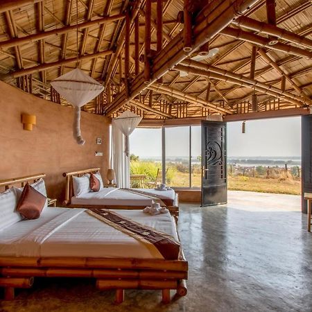Hanchey Bamboo Resort Kampong Cham Εξωτερικό φωτογραφία